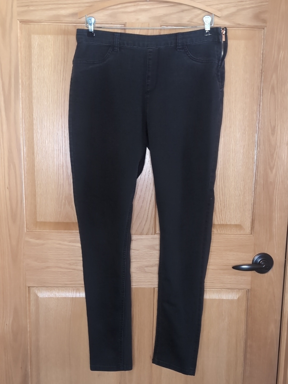 Sz 14 (34) I Jeans by Buffalo "Floyd" Black Jeans/Jeggings with Side Zipper